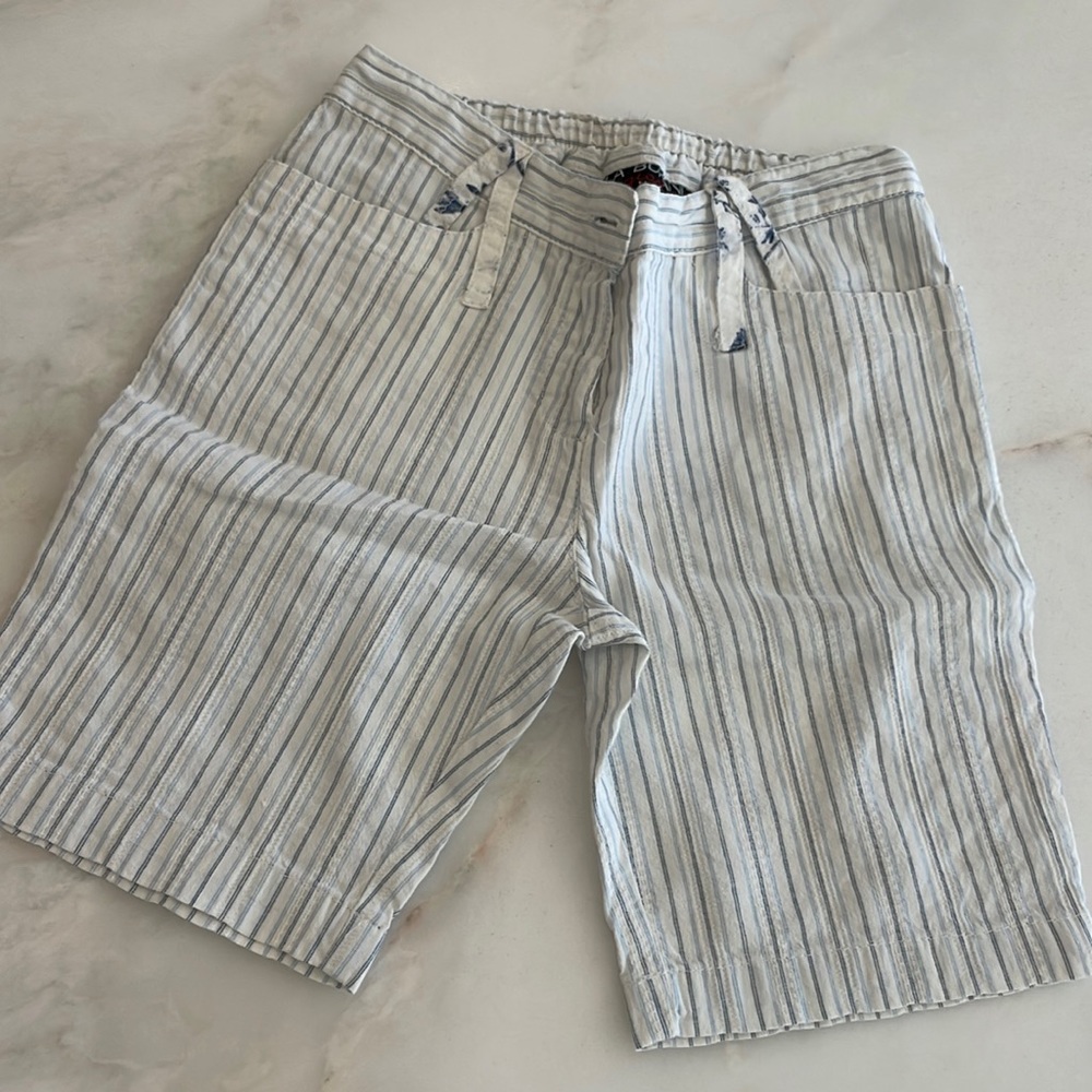 Mariella Burani le giovani Girls’ Striped Bermuda Shorts
